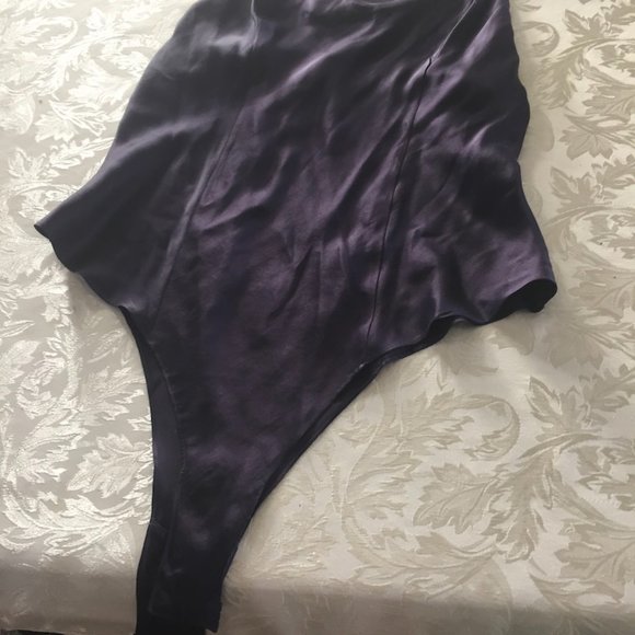 2 piece silk lounge or evening wear - Picture 7 of 15
